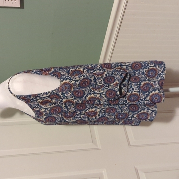 LE Lis peek a boo sleeves shoulder strap XL hides flaws boho summer lightweight - Picture 7 of 10